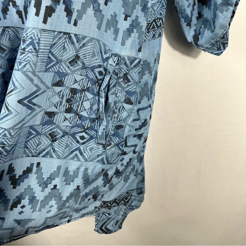 Soft Surroundings Blue Aztec Pattern Roll Tab Sleeve Relaxed Popover Tunic Shirt - Picture 4 of 6
